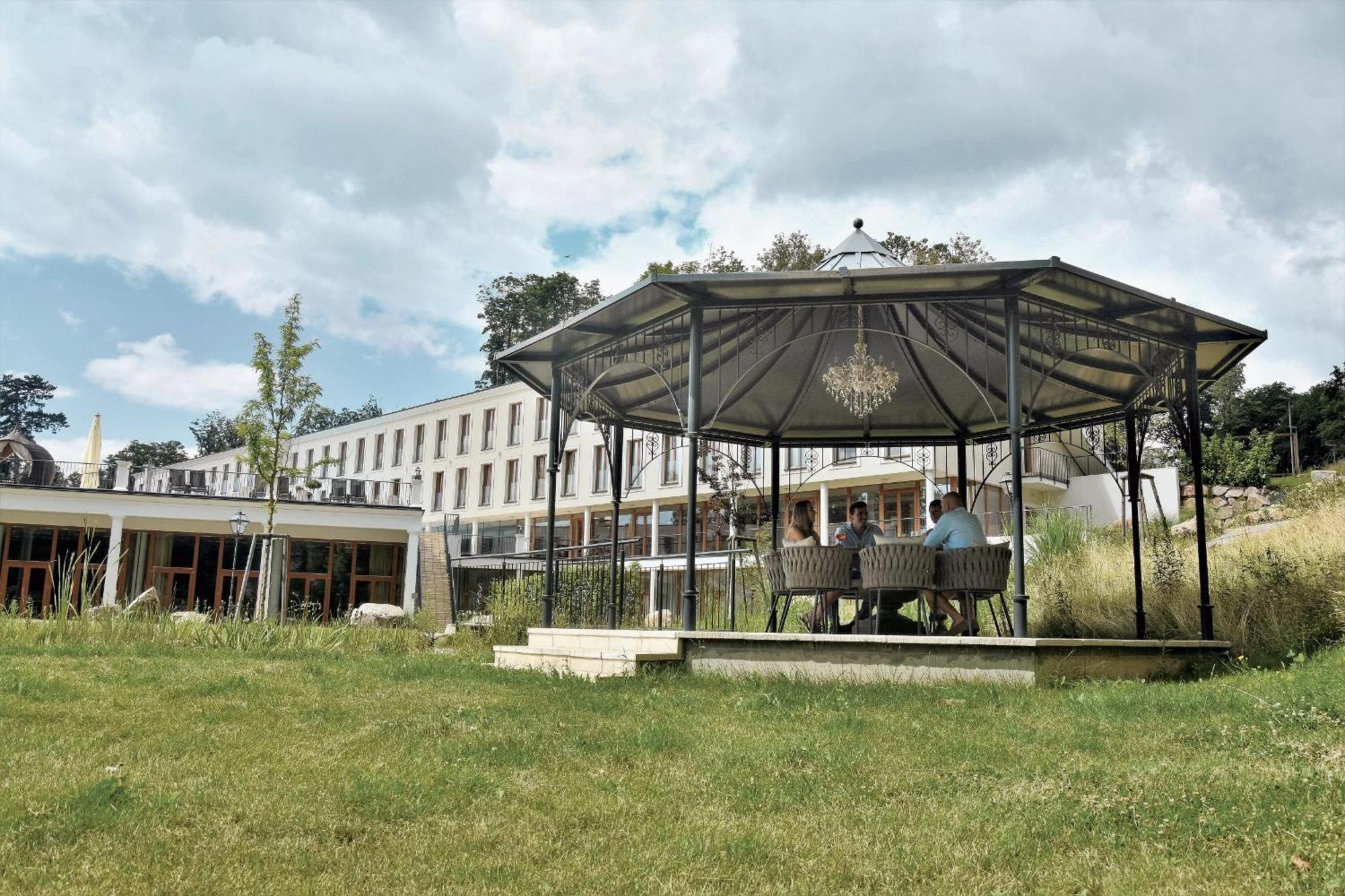 Schlosspark Mauerbach - Adults Only מראה חיצוני תמונה